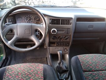 Seat Toledo 1,6 - 8