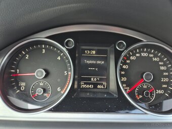 VW Passat 2,0 TDI - 8