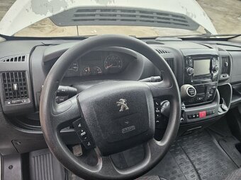 Peugeot boxer 2.2 - 8