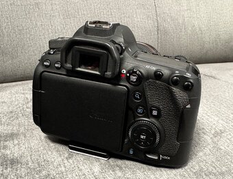 ⚠️ CANON 6D MARK II ⚠️ , 82 tis., Grip, 4x Batéria - 8