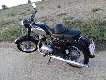 ČZ 175 Deluxe - 8