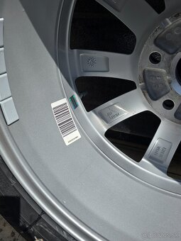 Nová Zimná Sada Volkswagen TIGUAN 215/65 R17 - 8