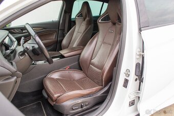 Opel Insignia GSI 2.0 CDTI BiTURBO 210k S S 4x4 AT8 - 8