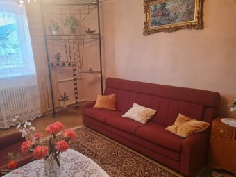 Predám rodinný dom Komjatice - 8