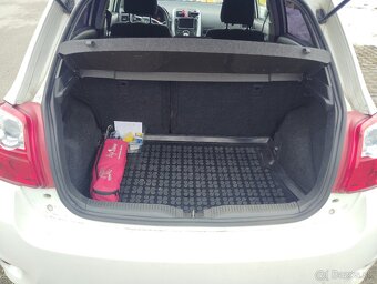 Toyota Auris - 8