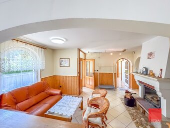 VEĽKORYSÝ ŠTÝLOVÝ RODINNÝ DOM - 8