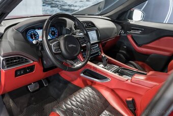 Jaguar F-Pace 5.0 V8 SVR AWD A/T - 8