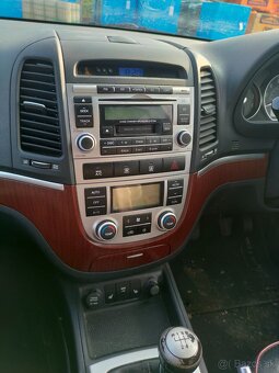Hyundai Santa Fe 2.2 CRDi manual dovoz Anglicko r. 2007 - 8