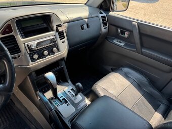 Mitsubishi Pajero AC KOMBI - 8