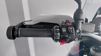 BMW R1300 GS TROPHY - 8