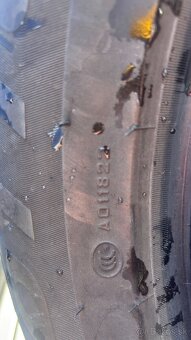 R18 235/55     PIRELLI SOTTOZERO 3 - 8