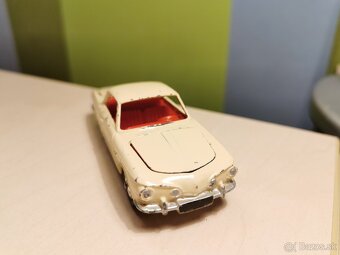 Corgi toys VW Karman Ghia - 8