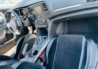 Renault Megáne Grandtour 1,6 - 8