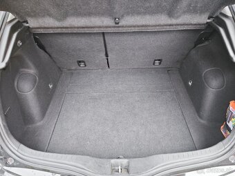 Honda Civic 1.8 benzin - 8