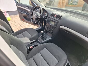 Škoda octavia 2  1.6 lpg - 8