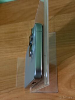 PREDÁNÉ Dobrý deň Ponúkam na predaj iPhone 15 PRO 512GB - 8