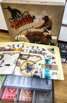 SPOLOČENSKÁ HRA RODEO-TAKMER NOVÁ+ZDARMA 3 PLÁTYSAMOLEPKY - 8