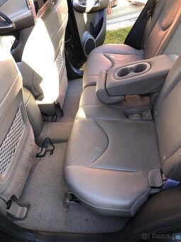 Toyota RAV4 - 8