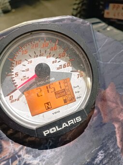 Polaris sportsman 800 twin - 8