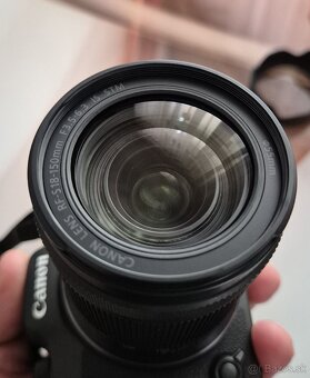 Canon EOS R7 + 2 objektívy a príslušenstvo - 8