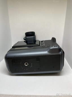 Fujifilm GFX100 - telo - 8