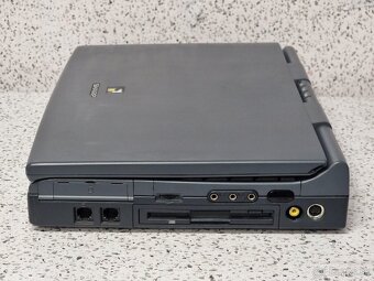 # SHARP PC-9080 starý laptop/notebook - 8