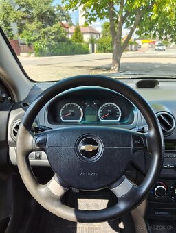 Chevrolet Aveo 1.2 8v - 8