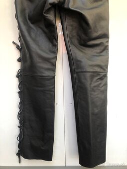 Nové kožené motonohavice Belo Bikewear - 8