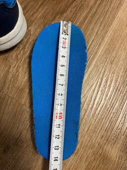 Chlapčenské tenisky adidas, veľkosť 22 - 8