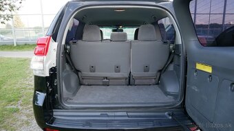 Toyota Land Cruiser - 8