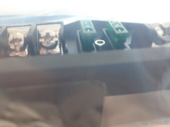 HERTZ HPOWER - zosil. 4x110W RMS/4Ohm,2x320W RMS/4Ohm - 8