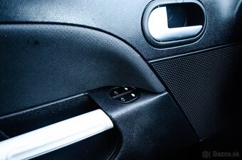 Ford Fiesta 2.0i Duratec ST 150 - 8