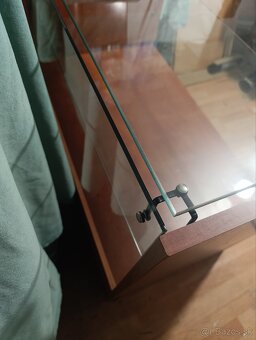 Hnedé pulty do prevádzky alebo dielne - 8