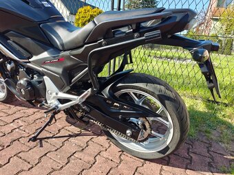 Honda NC 750 X - 8