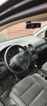 VW Touran - 8