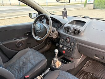 Predám Renault Clio 1.2 Benzín 55kw - 8