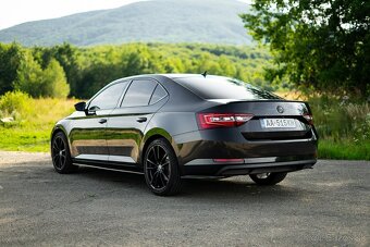 Predám Škoda Superb 2.0 TDi 4x4 DSG 140kW (aj na splátky) - 8
