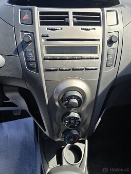 Toyota Yaris 1.33l Dual VVT-i Terra Cool 2009, 74 kW, 207TKM - 8