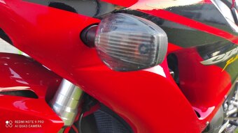 Honda CBR 1000RR Fireblade - 8