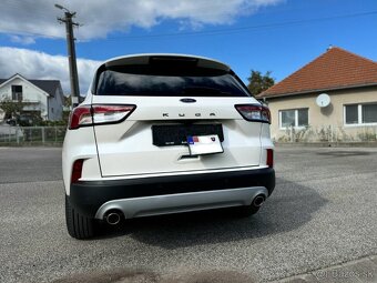 Ford Kuga 2.0 Ecoblue Bohata výbava TITANIUM - 8