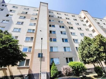 PREDAJ 2 izb. bytu ,52,50 m2, BA - Hornádska ul,2/8.posch., - 8