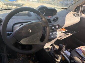 Rozpredam Renault Twingo II 1.5 DCI K9K820 28237259 - 8