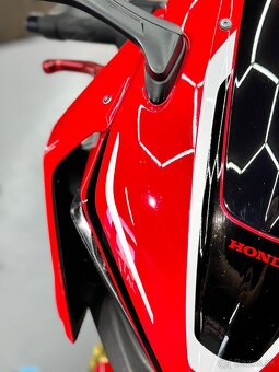 Honda CBR1000RR Anniversary - 8