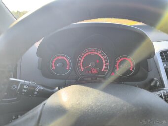 Kia ceed r.v. 2011, 1.4 benzín , 141 tis. Km - 8