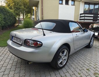 • MAZDA MX-5 1.8i, 93 kW, 5-st. manuál, r.v. 2007 • - 8