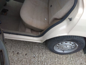 Ford Sierra 1600 - 8