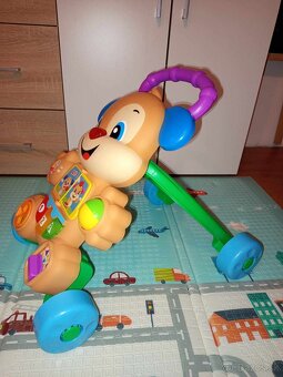 Fisher price chodítko psík - 8