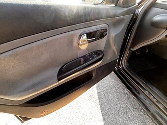 SEAT Ibiza 6L 1,4 BA+LPG 2003 - 8