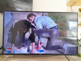 Predám 4K LED SMART TV THOMSON 55UD6406 - 8