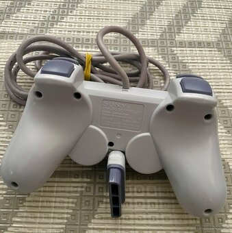 Sony Playstation PS1, PS2, ovládače, Multitap, karty - 8